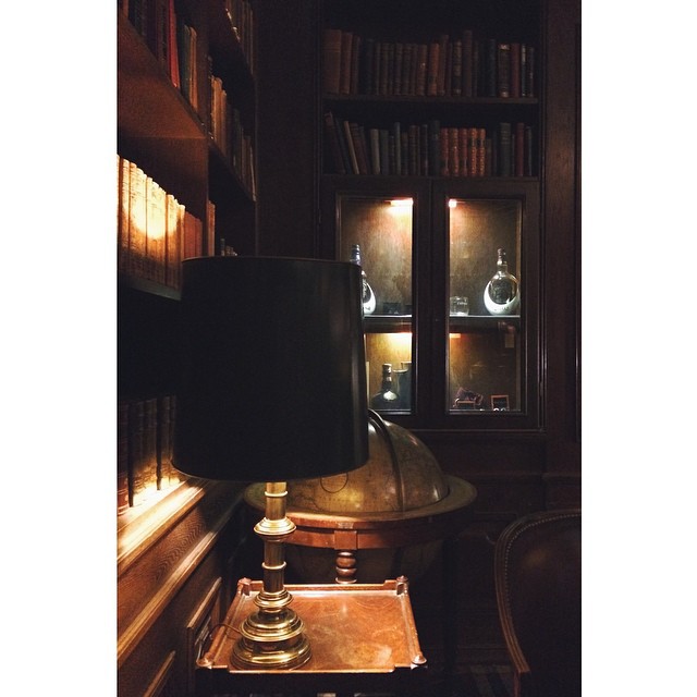 Saturday, 3pm - a perfect time for a rum tasting! #weekend #rum #rumtasting #cheers #drinks #bar #cozy #hygge #classic #librarybar #copenhagen